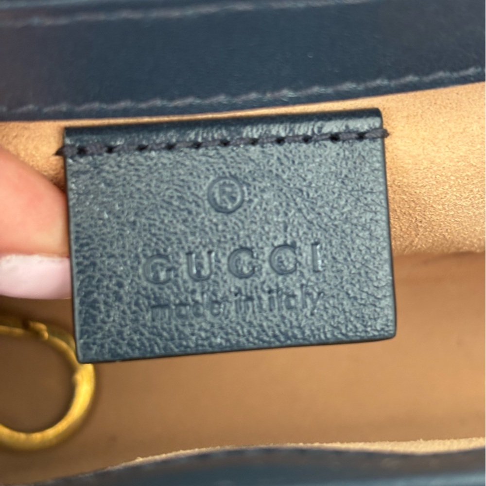 GUCCI Mini Marmont - Picture 4 of 9